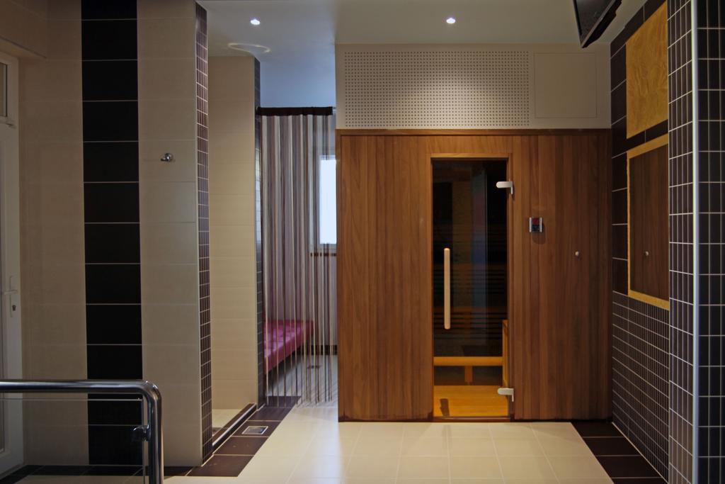 Rooms Villa Oasiss Vinkuran Exterior foto